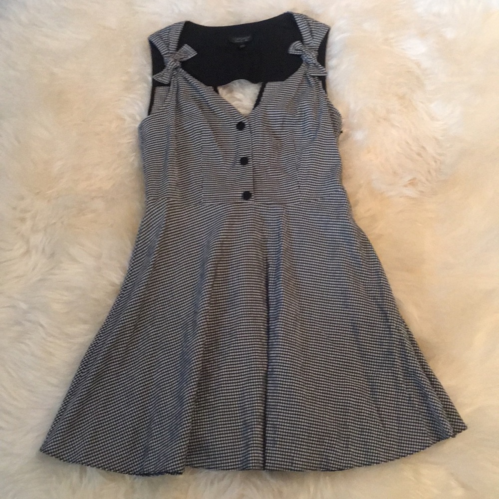Gingham Skater Sundress - Picture 6 of 7